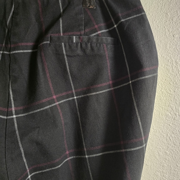 Alfani Black Plaid Ankle Pant - Picture 8 of 10